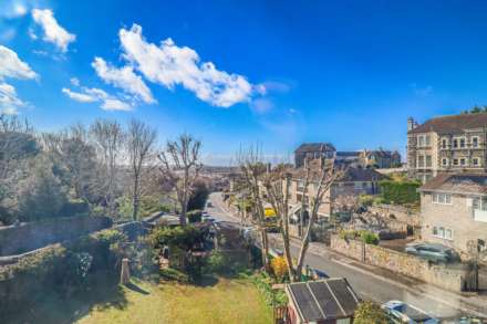 Arundell Road, Hillside - Deceptively Light & Spacious Flat, Image 5