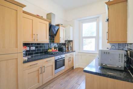 Arundell Road, Hillside - Deceptively Light & Spacious Flat, Image 9