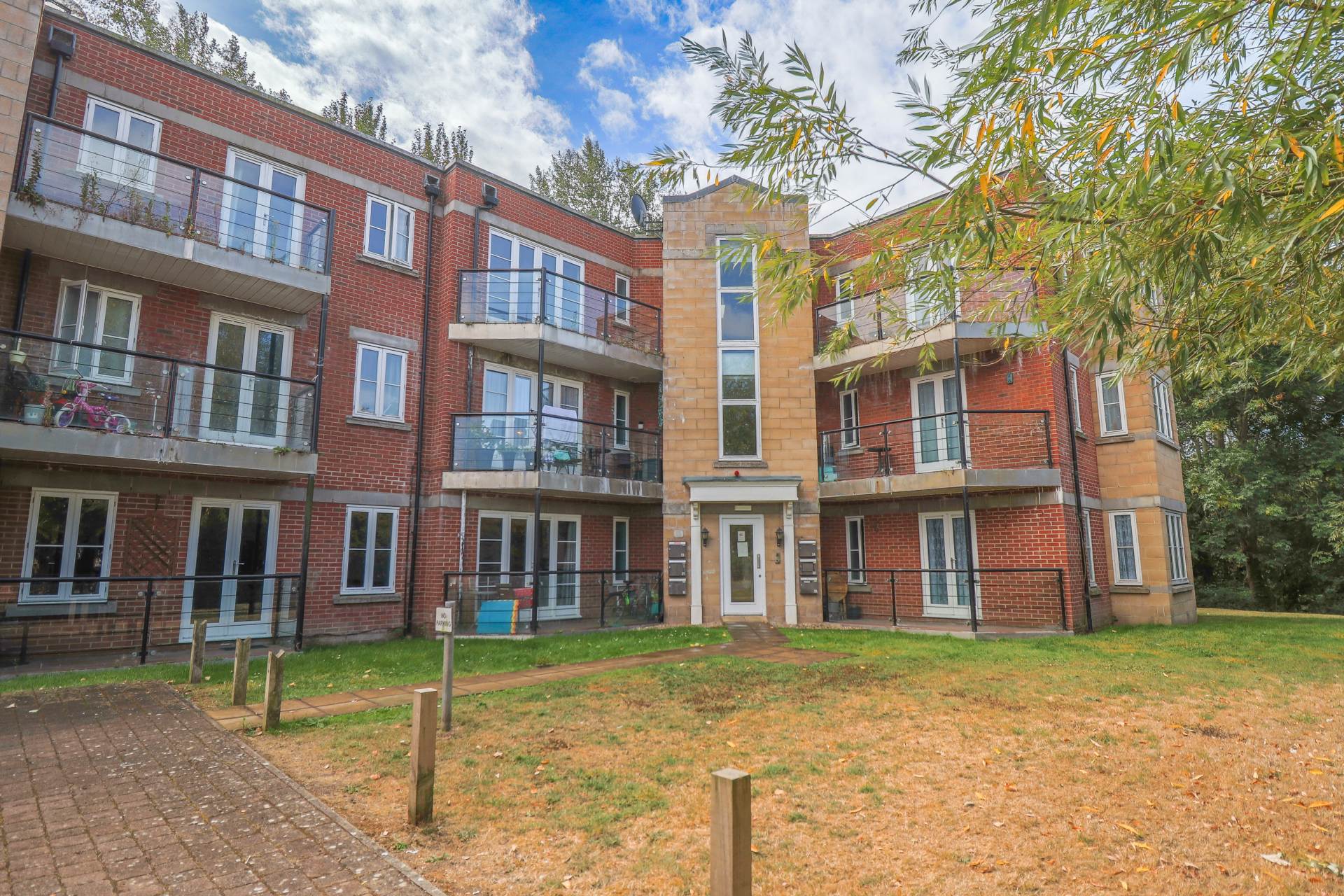 Stormont Court - Edge Of Weston Village, Image 1