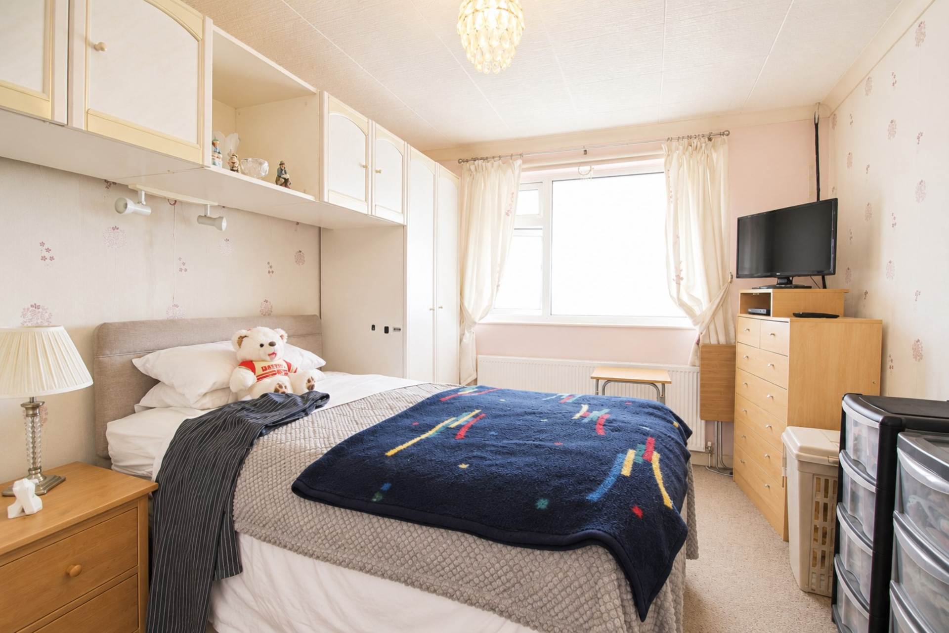 **Foot of Bleadon Hill**No Onward Chain**Two Double Bedrooms**Garage with Electric Door**, Image 8