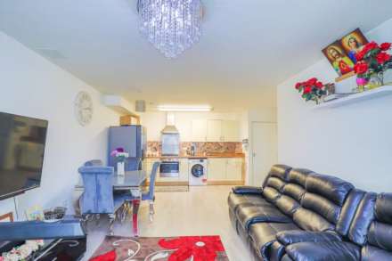 Whitney Crescent, Haywood Village - Great First Time Buy, Image 4