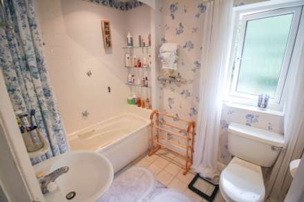Leewood Road, Weston Hillside, Image 26