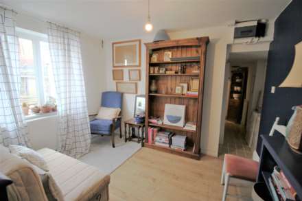 Clevedon Road**4 Bedrooms**Pot Room Let with £2500 Return**Split into Two Properties**, Image 3