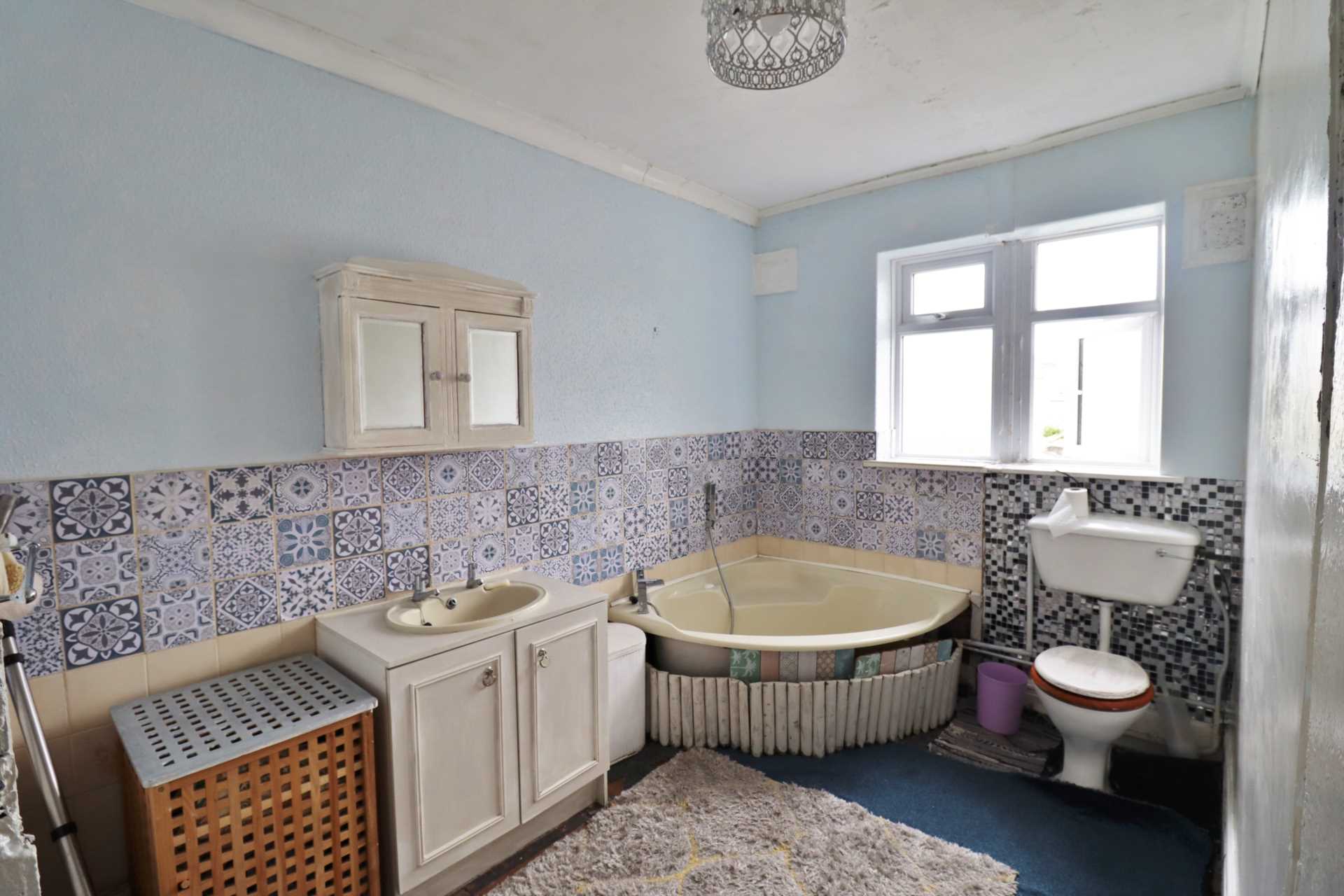 Locking Road, Weston-super-Mare, Image 10