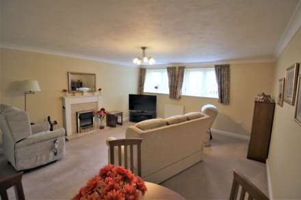 Wyvern Mews, Weston-super-Mare, Image 2