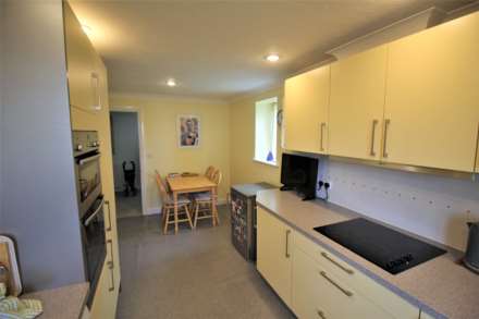 Wyvern Mews, Weston-super-Mare, Image 5