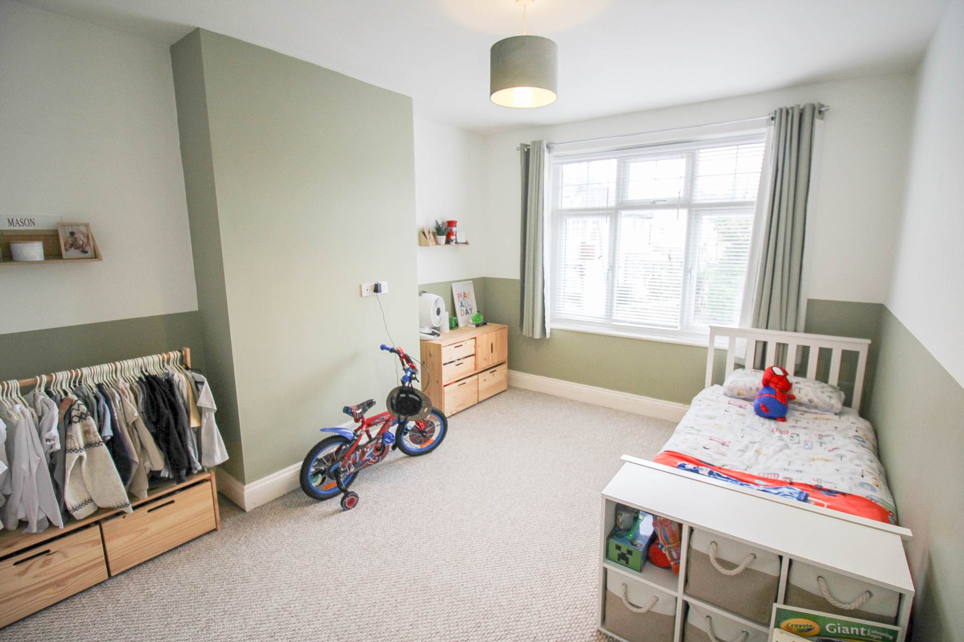 South Ward**Stunningly Presented**Two Double Bedrooms**Close to Beach & Town**, Image 9