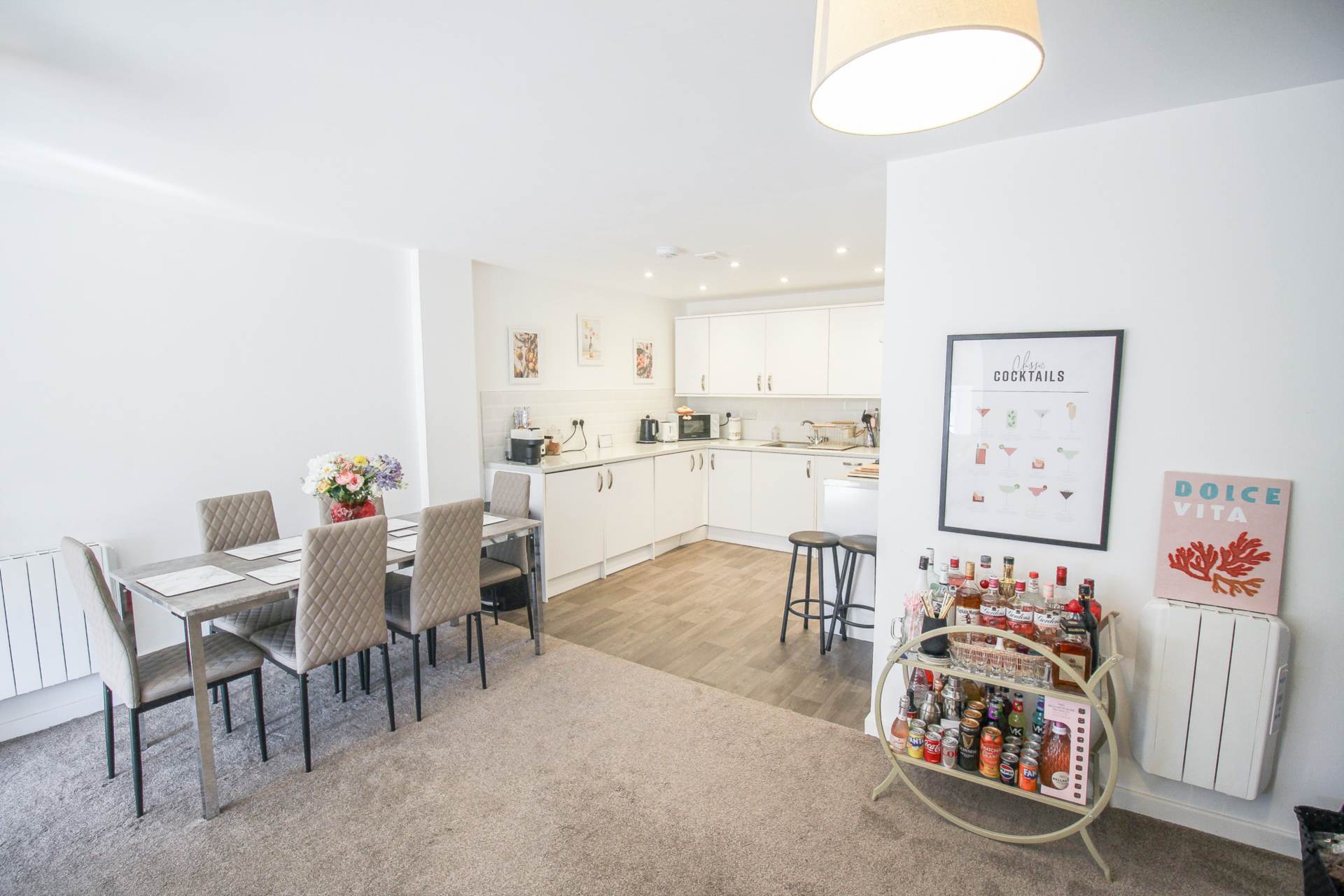 Weston-super-Mare**2 Double Bedrooms**Open Plan Living Area**, Image 6