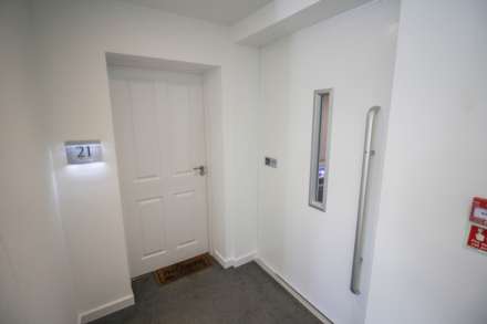 Weston-super-Mare**2 Double Bedrooms**Open Plan Living Area**, Image 1
