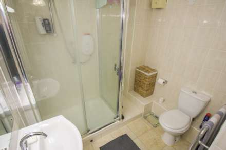 Madeira Court, Knightstone Road, Image 7