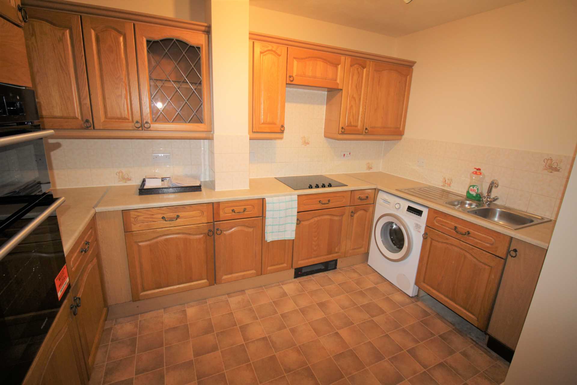 Carlton Mansions North, Weston-super-Mare, Image 2