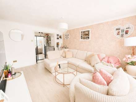 Azalea Road, Wick St Lawrence, Image 4