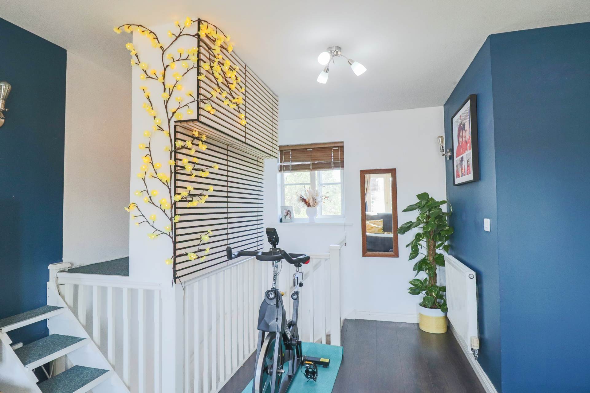 Hestercombe Close, Superb Coach House - With Garden & Office, Image 4