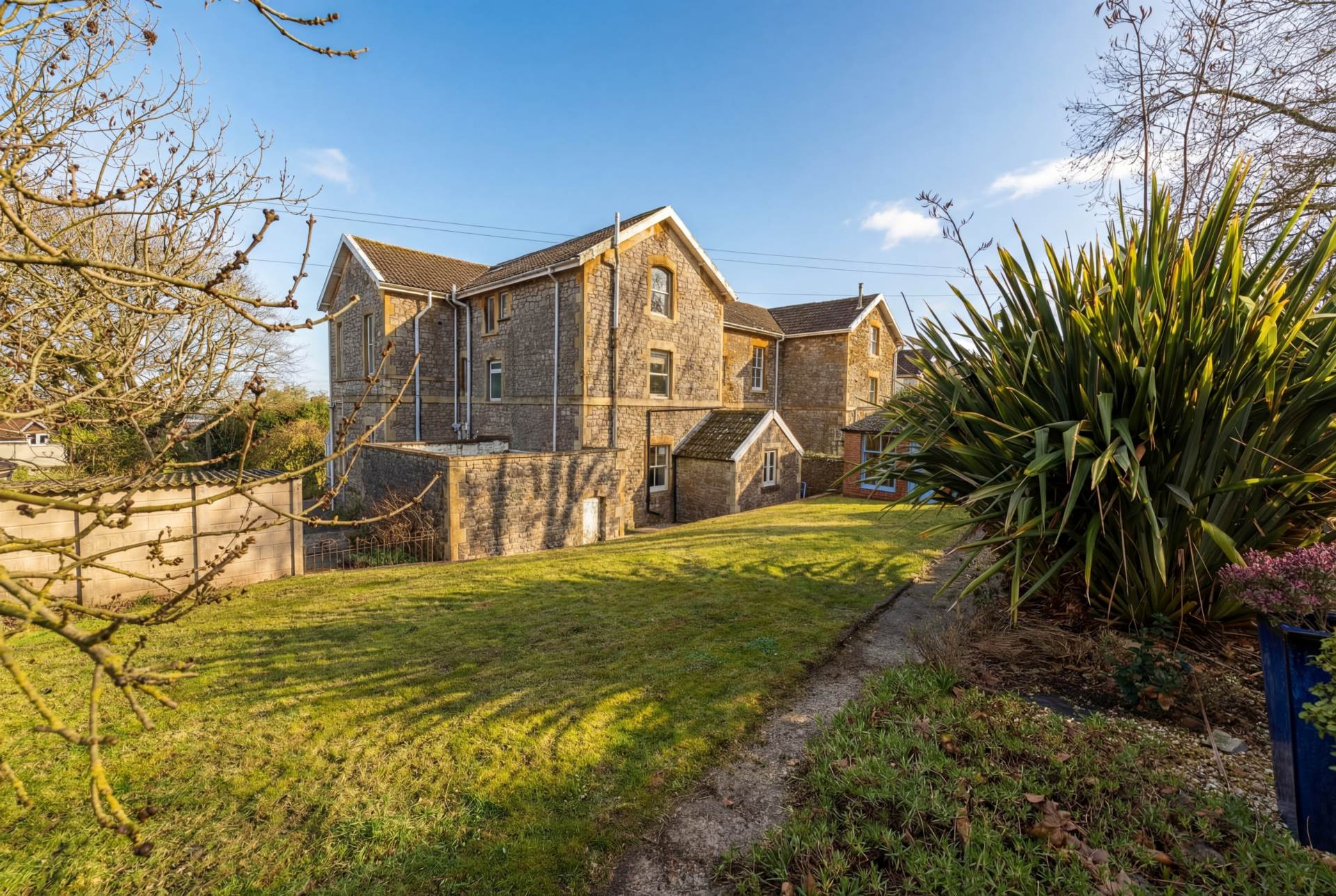 EASTFIELD PARK**HILLSIDE LOCATION**STUNNING PERIOD PROPERTY WITH ANNEX**EXTREMELY VERSATILE ACCOMMODATION**, Image 28