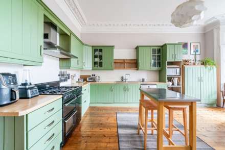 EASTFIELD PARK**HILLSIDE LOCATION**STUNNING PERIOD PROPERTY WITH ANNEX**EXTREMELY VERSATILE ACCOMMODATION**, Image 7