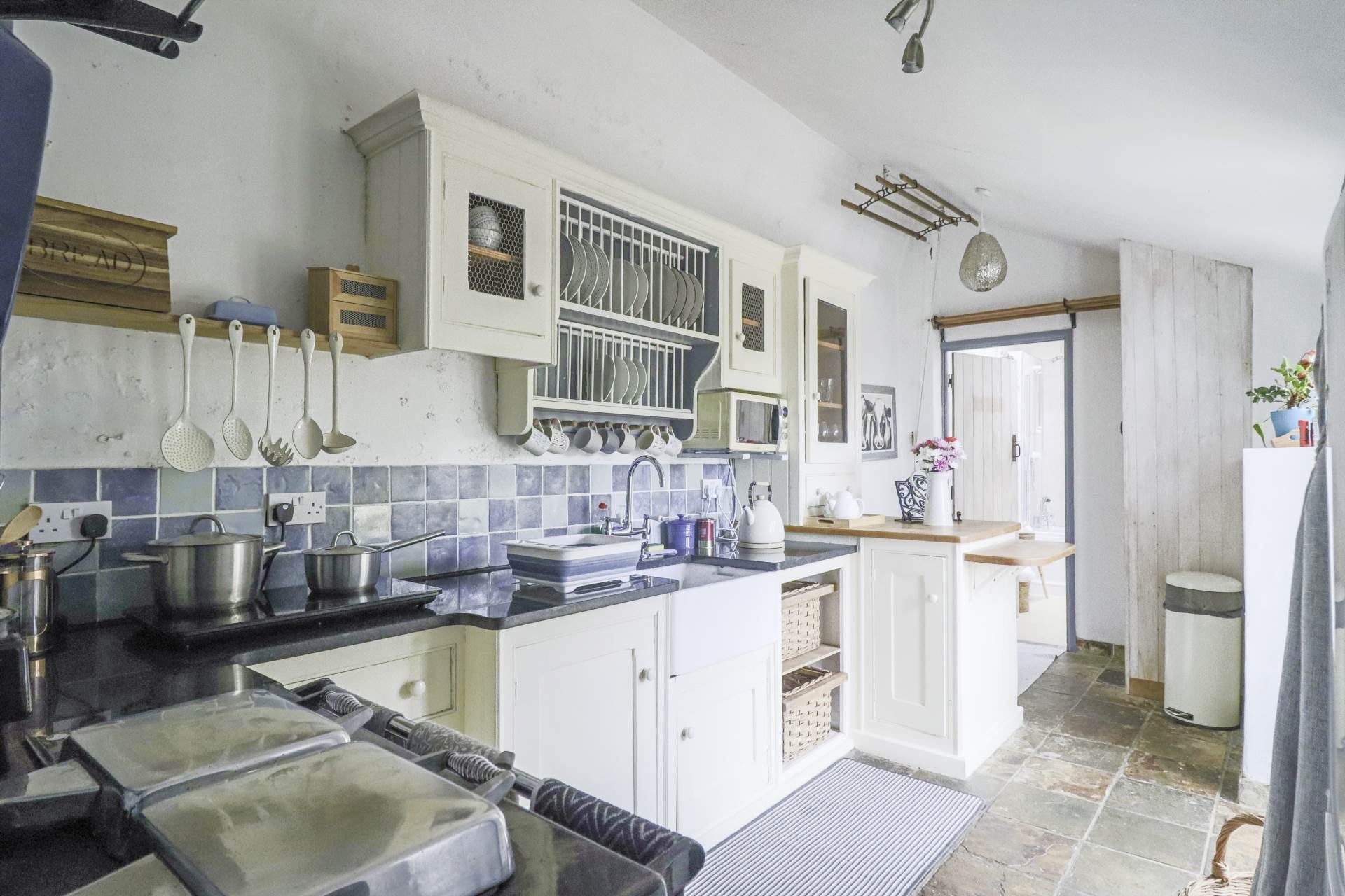 Hill Path, Banwell Village - Period Cottage, Image 6