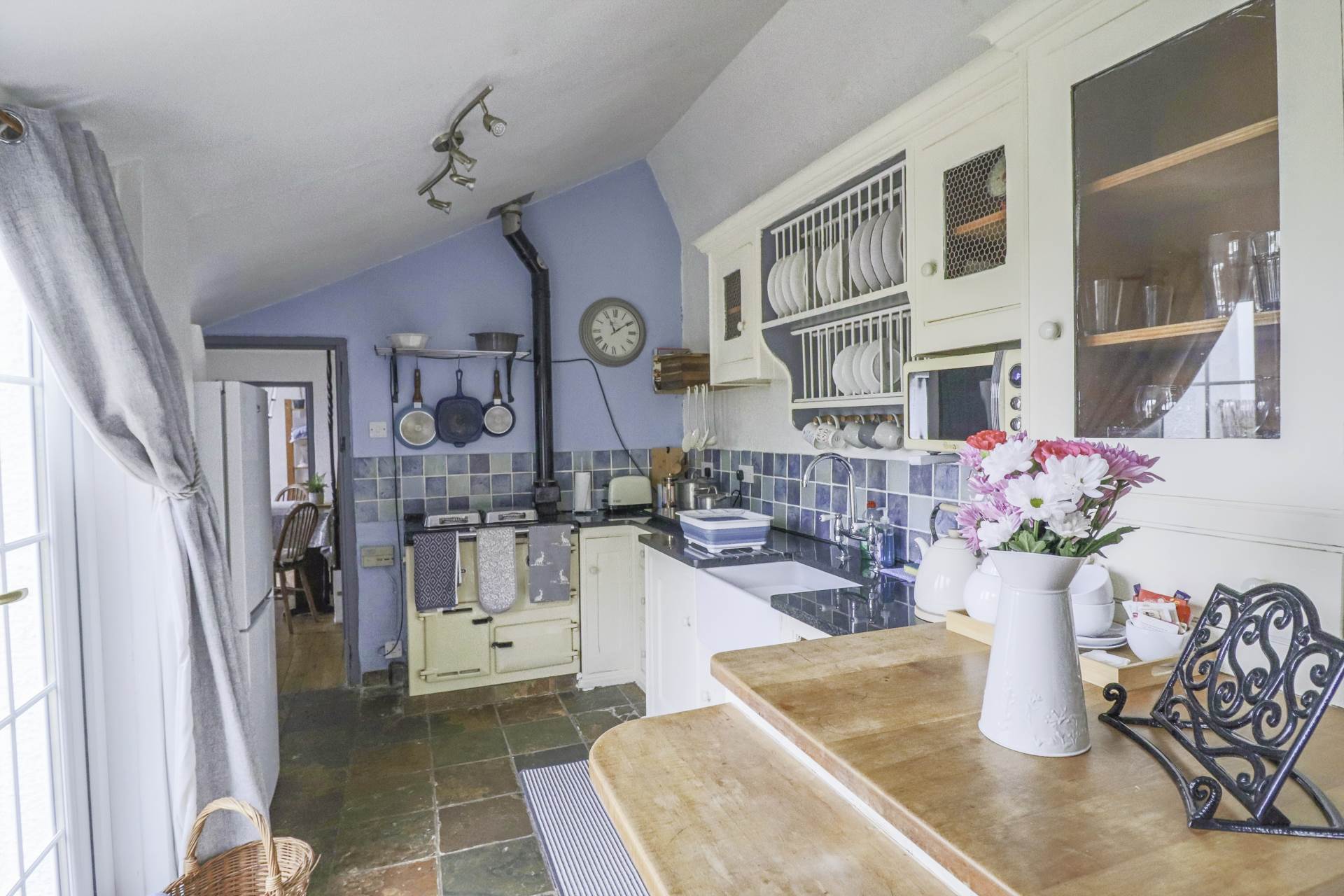 Hill Path, Banwell Village - Period Cottage, Image 9
