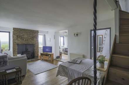 Hill Path, Banwell Village - Period Cottage, Image 2