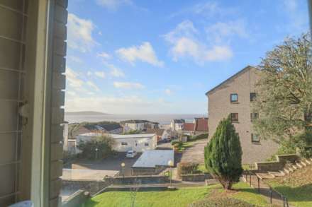 Hillside Flat - With Spectacular Views, Image 10