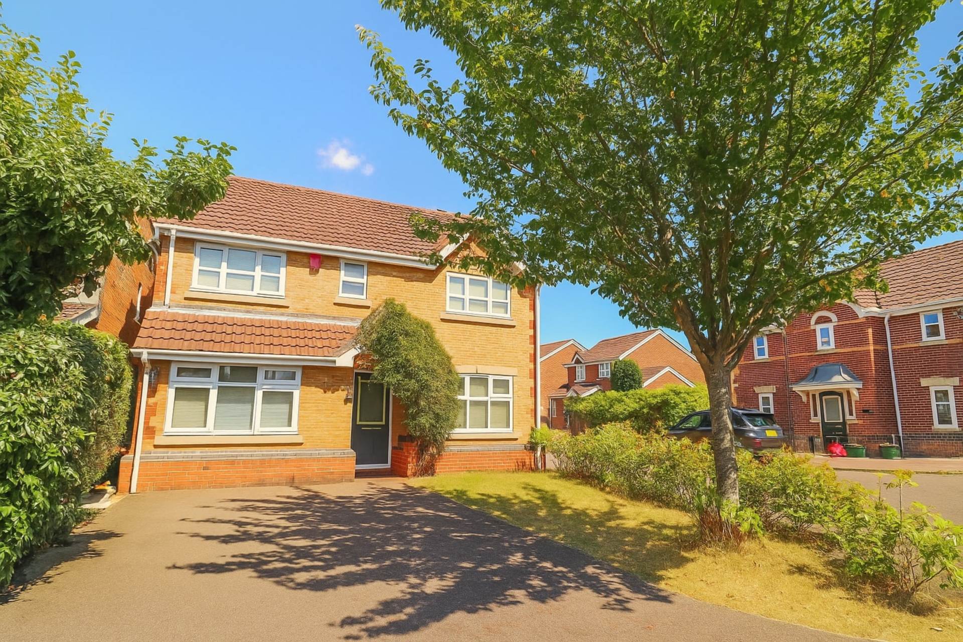 Calluna Close, Wick St Lawrence - Spacious Family Home, Image 1