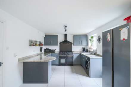Calluna Close, Wick St Lawrence - Spacious Family Home, Image 3