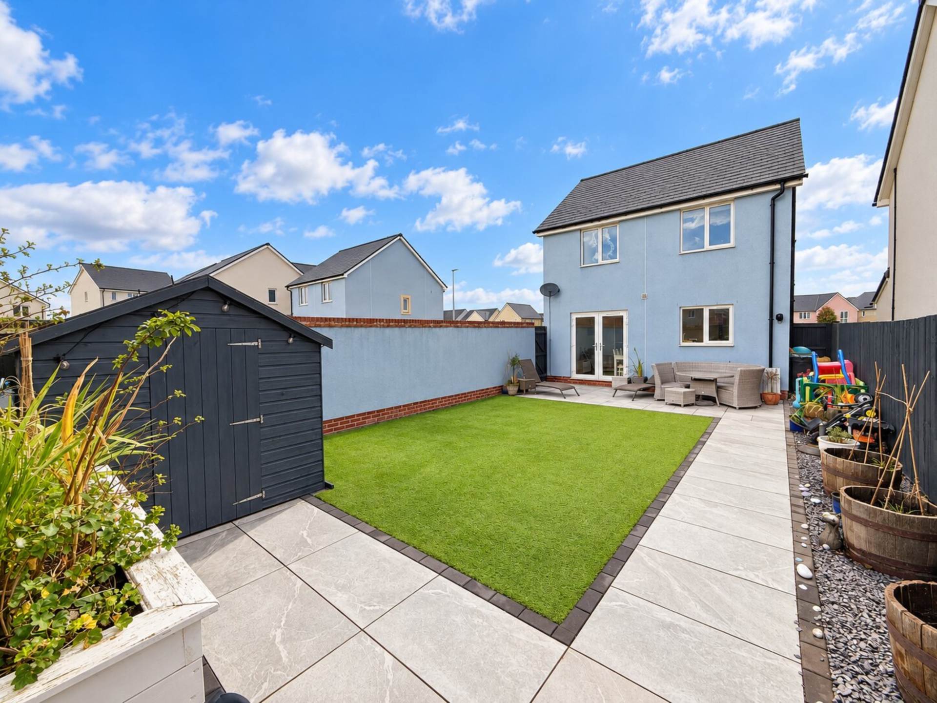 Nimbus Road, Haywood Village - Top Quality Home, Image 11