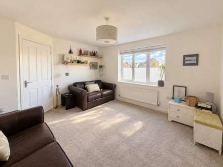 Nimbus Road, Haywood Village - Top Quality Home, Image 5