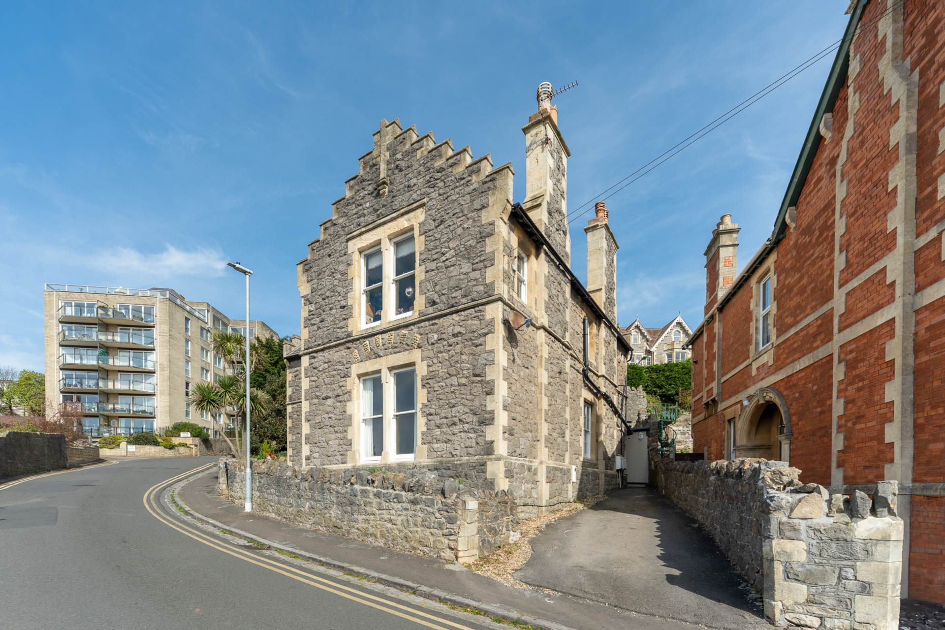 Shrubbery Road, Hillside - WOW Factor, Image 16