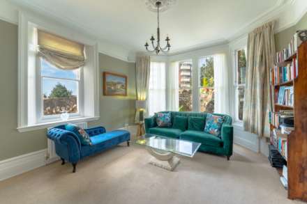 Shrubbery Road, Hillside - WOW Factor, Image 6