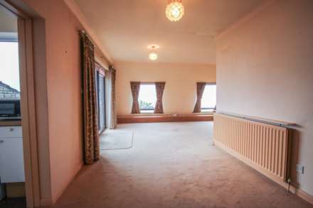 Upper Kewstoke Road, Weston-super-Mare, Image 7