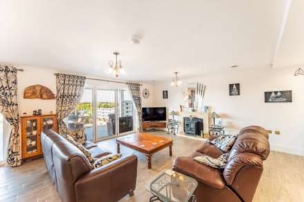 Beach Road, Weston-super-Mare, Image 12