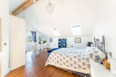 Beach Road, Weston-super-Mare, Image 21