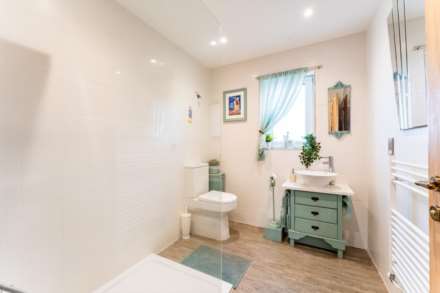 Beach Road, Weston-super-Mare, Image 28