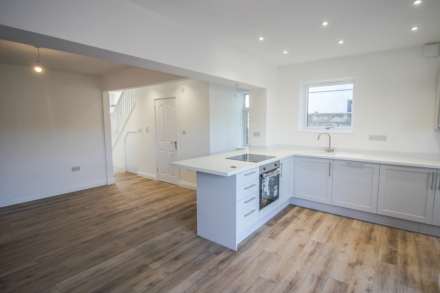 Chesham Road South, Image 6