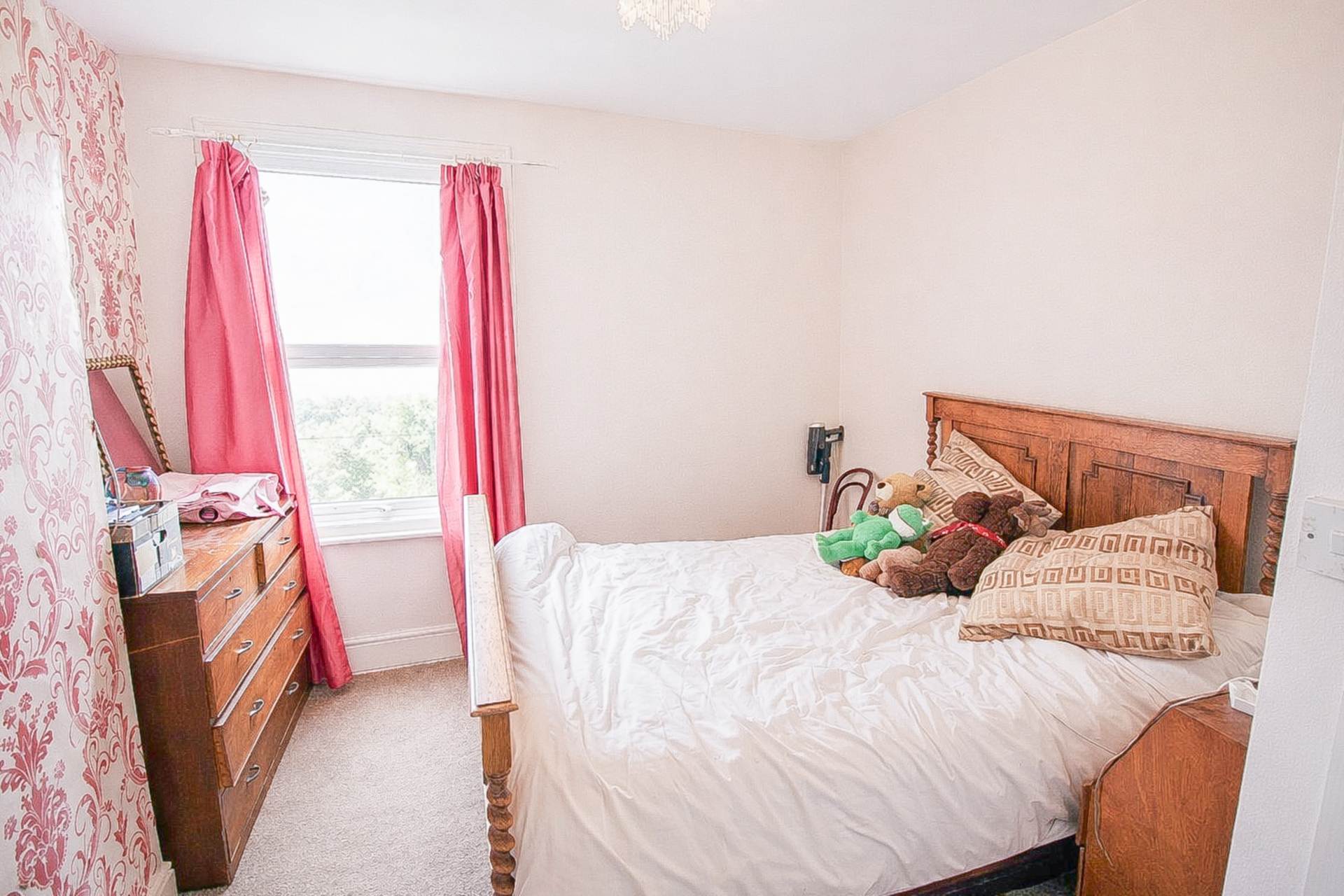 **South Ward**4 Bedrooms**Two Reception Areas**18' x 13' Garage**, Image 8