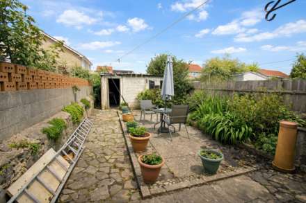 **South Ward**4 Bedrooms**Two Reception Areas**18' x 13' Garage**, Image 11