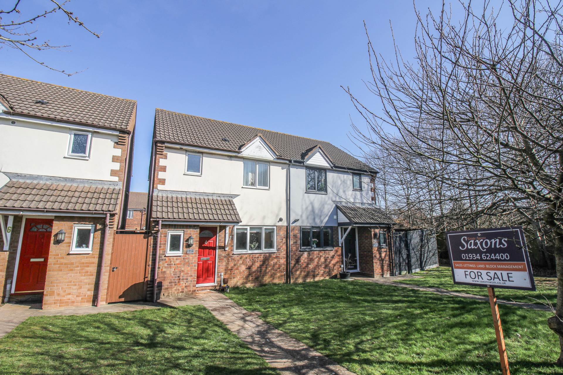 Carpenter Close**Great Value for Money**Great Location**3 Bedrooms**, Image 1