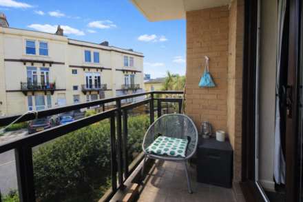 Madeira Court, Knightstone Road-Sea Front Retirement Property, Image 5