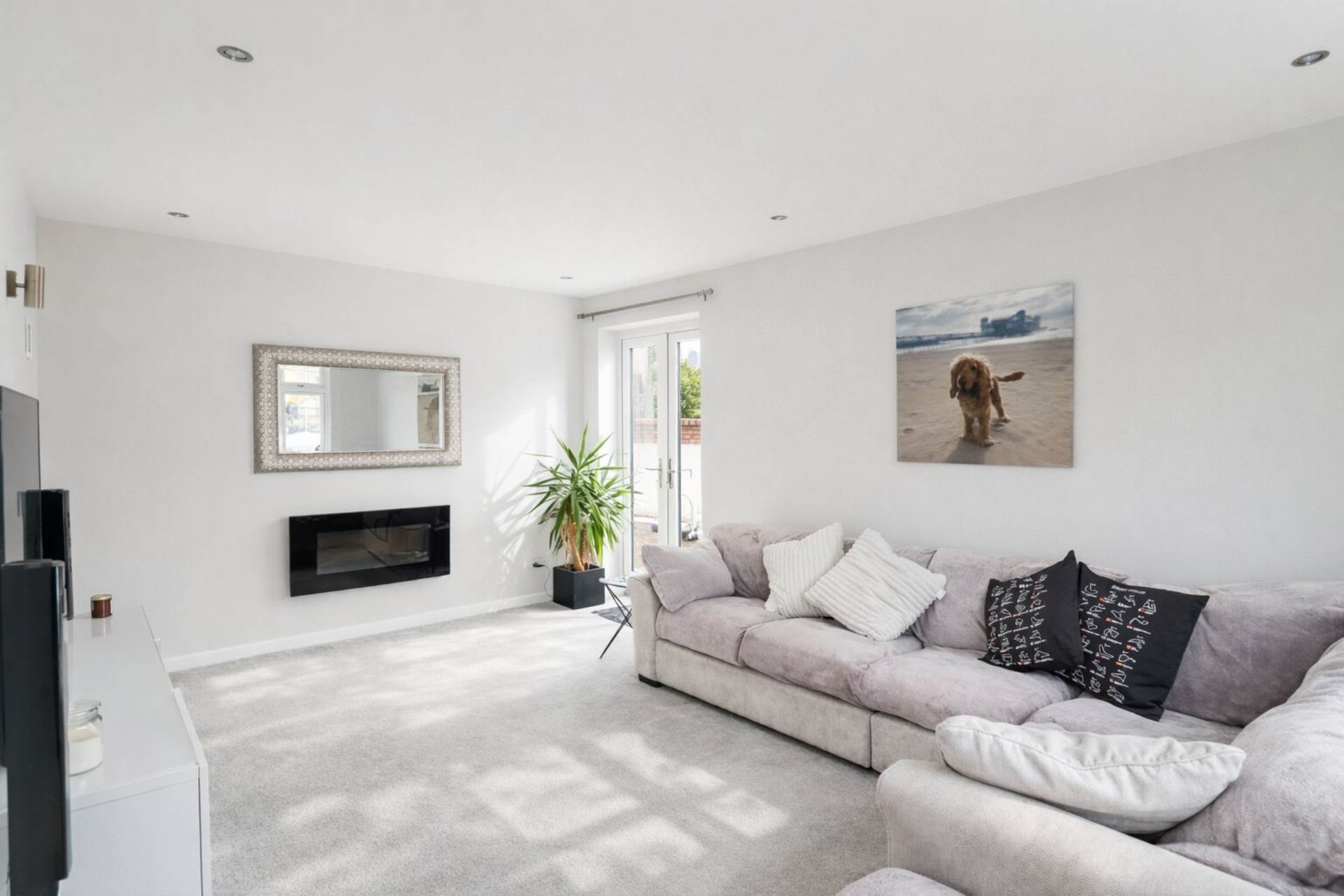 Church Road - Refurbished Detached Bungalow, Image 4