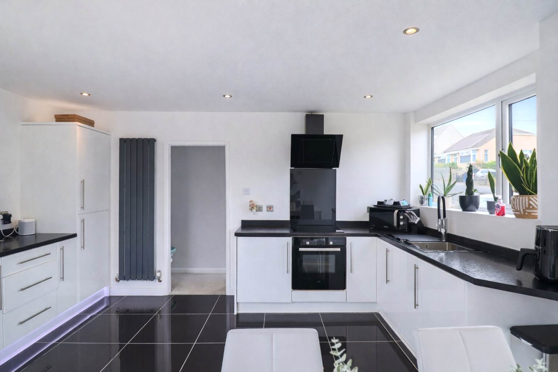 Church Road - Refurbished Detached Bungalow, Image 7