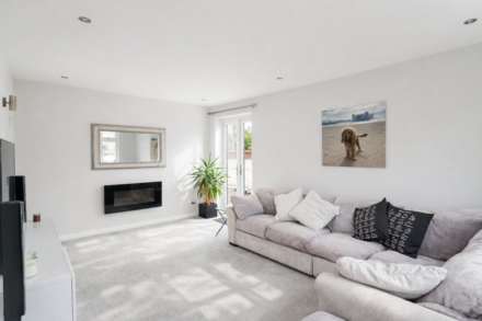 Church Road - Refurbished Detached Bungalow, Image 4