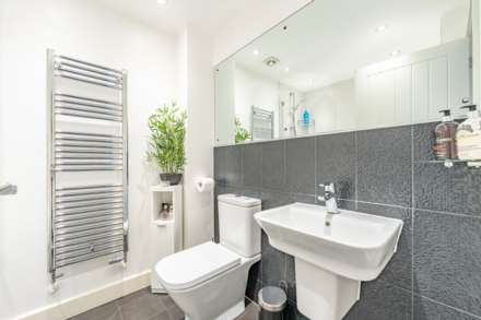 Wilson Gardens - No Chain - Immaculate Two Double Bedrooms, Image 18