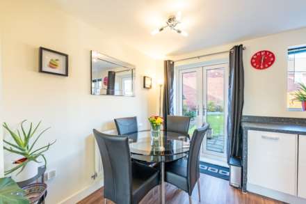 Wilson Gardens - No Chain - Immaculate Two Double Bedrooms, Image 4