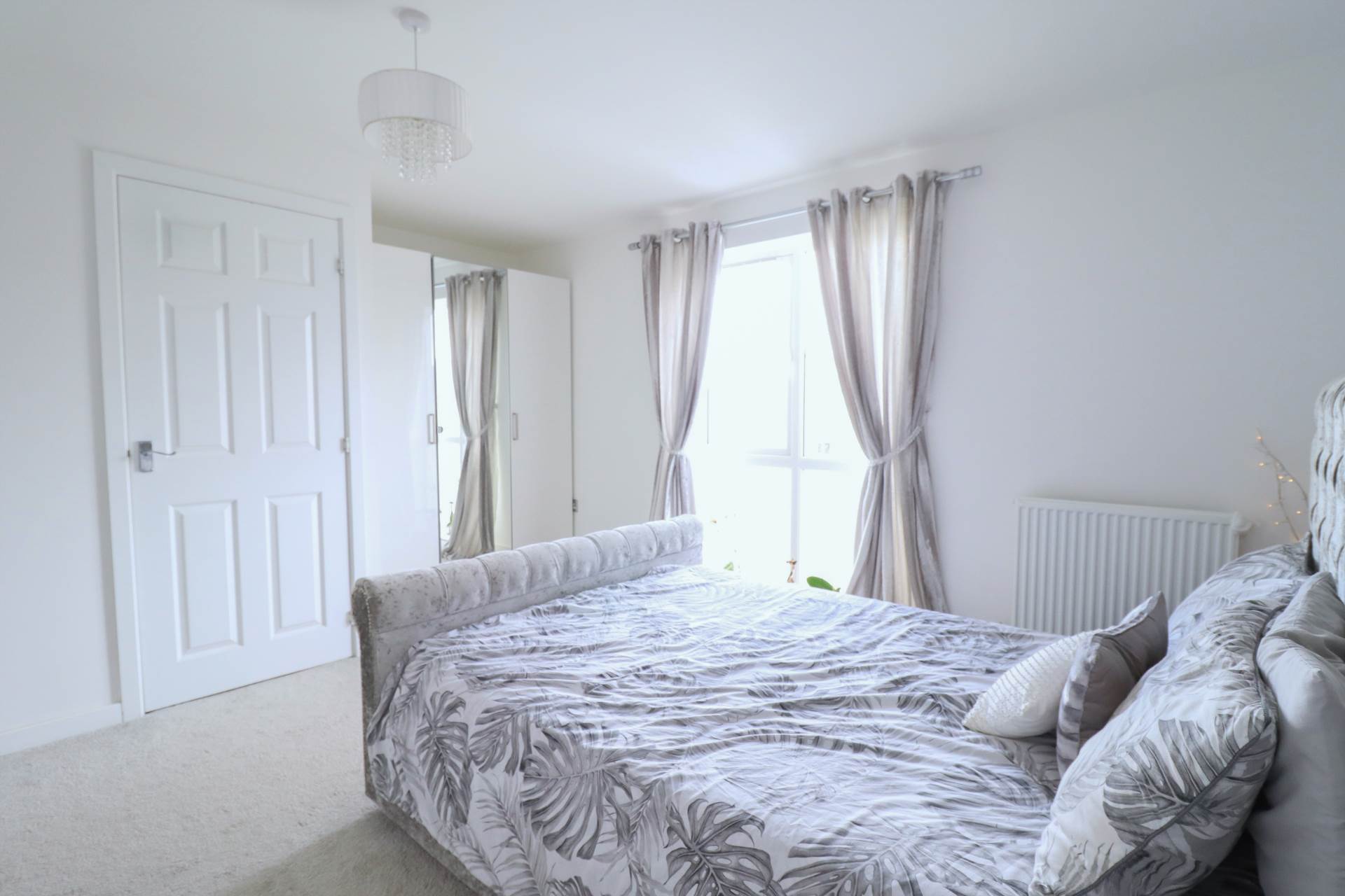 Haywood Village - Stunning Detached Family Home, Image 12