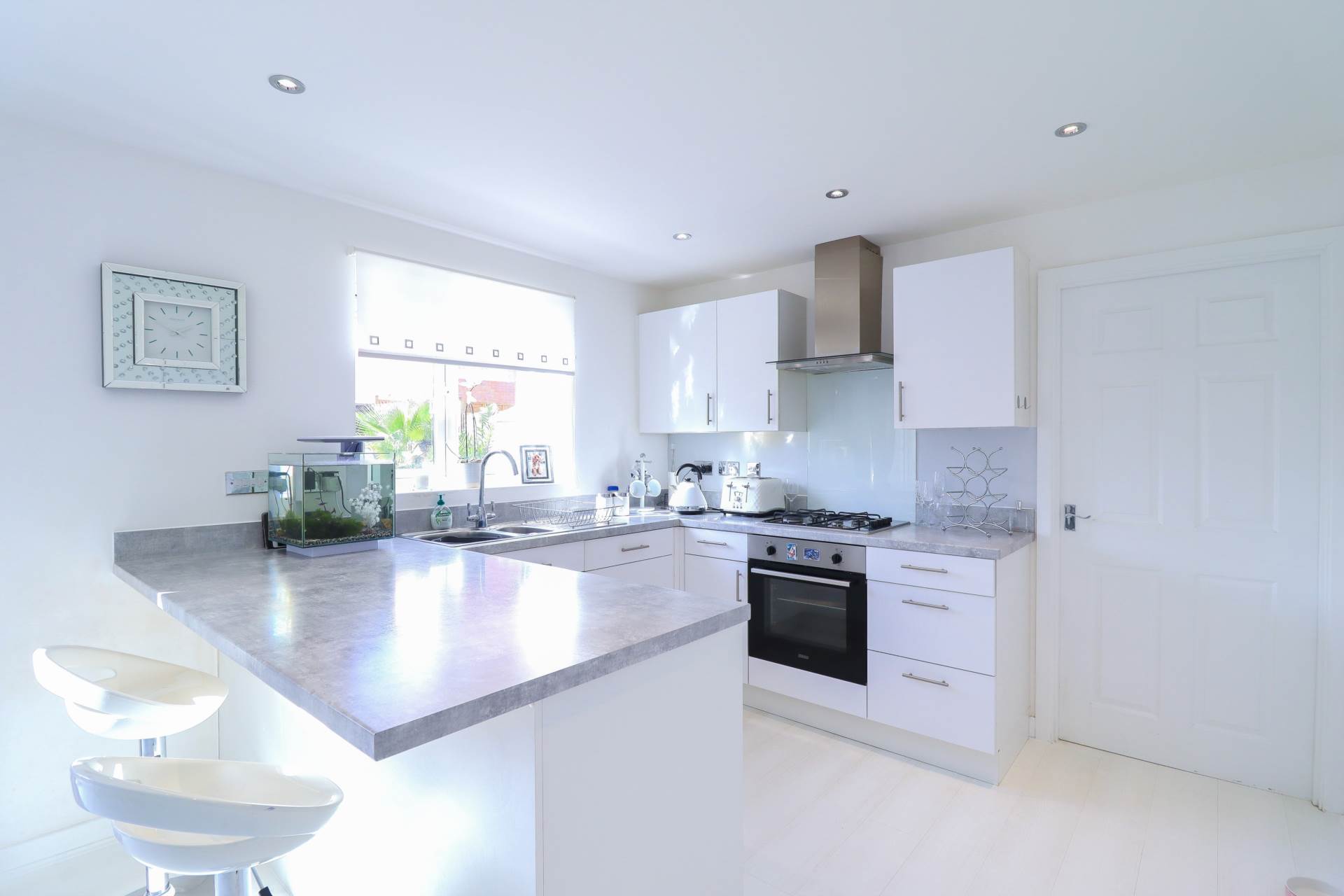 Haywood Village - Stunning Detached Family Home, Image 8