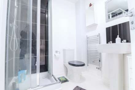 Haywood Village - Stunning Detached Family Home, Image 13