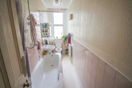 Atlantic Road South, Weston-super-Mare, Image 7