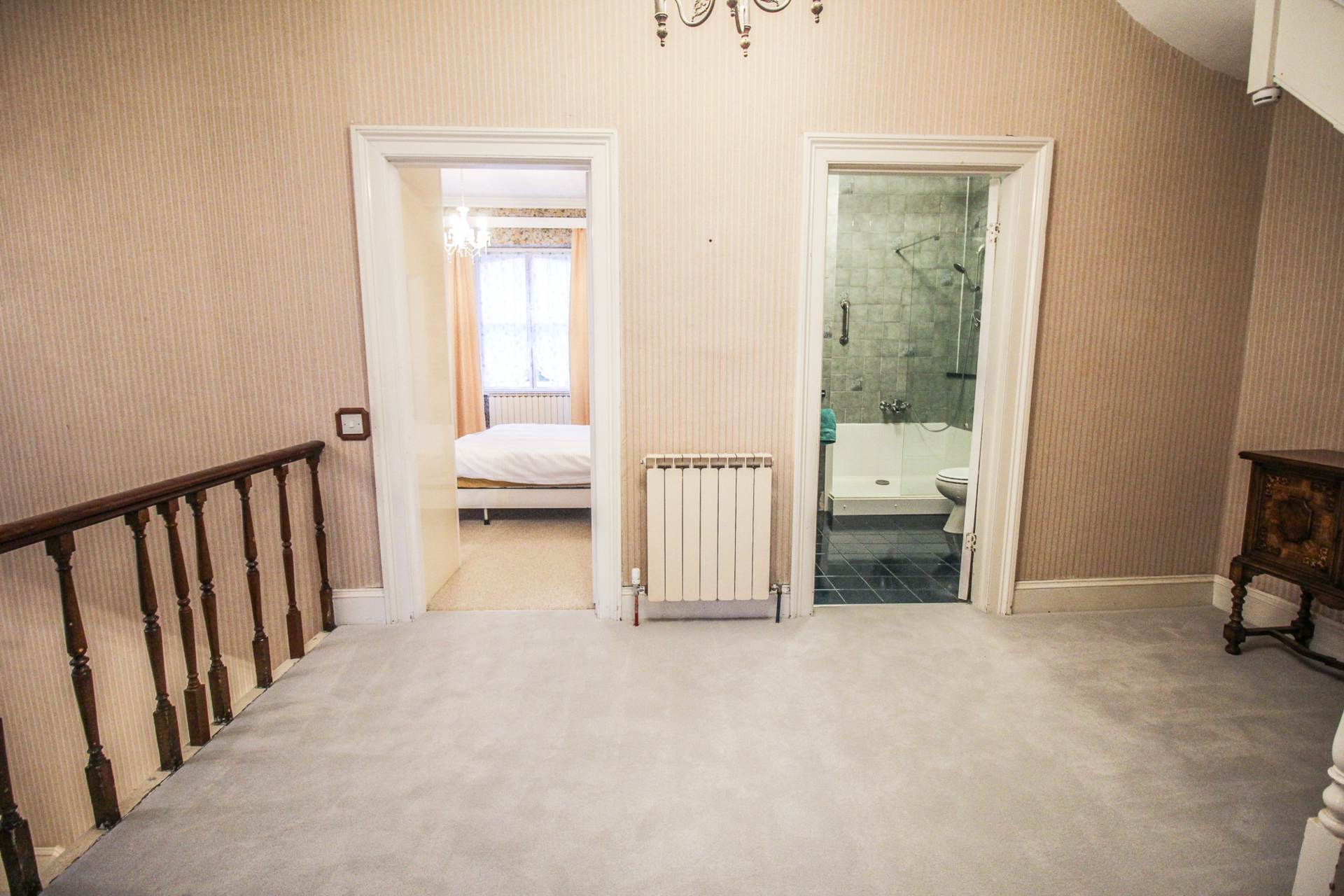 BEAUTIFUL HILLSIDE PROPERTY WITH LARGE ONE BEDROOM FLAT, Image 22