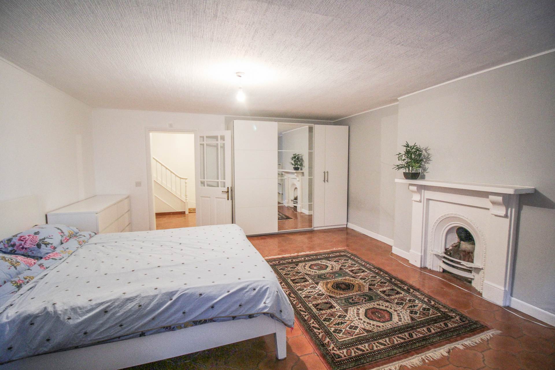 BEAUTIFUL HILLSIDE PROPERTY WITH LARGE ONE BEDROOM FLAT, Image 43