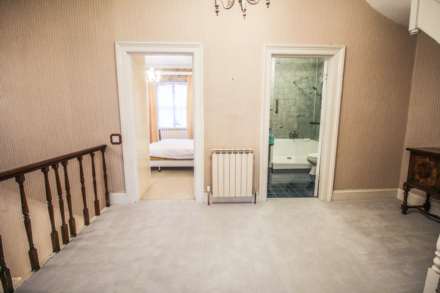 BEAUTIFUL HILLSIDE PROPERTY WITH LARGE ONE BEDROOM FLAT, Image 22